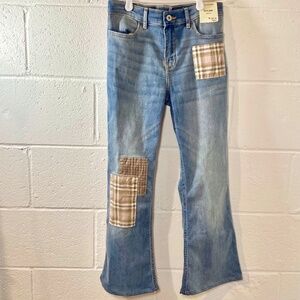 Abercrombie Girls High Rise Flare Jeans w Patches NWT